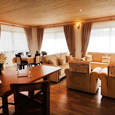 Villa Yayla Kampi Cadir Alani *